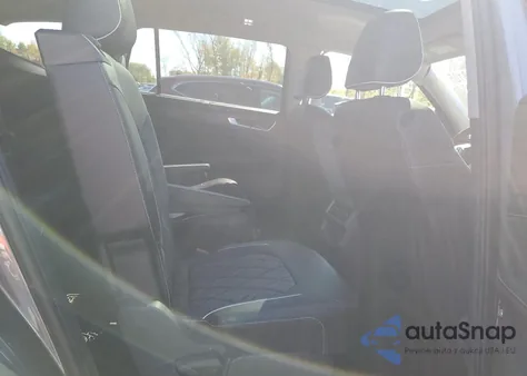 2024 Volkswagen Atlas Sel Premium R-Line z USA, uszkodzony, nr VIN 1V2FR2CA5RC523704